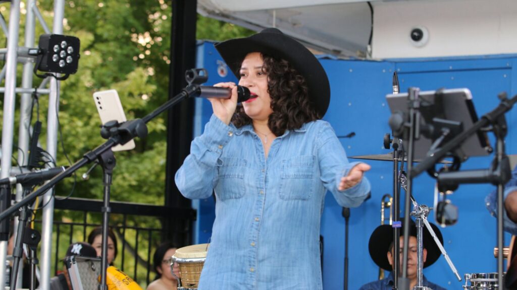 singer